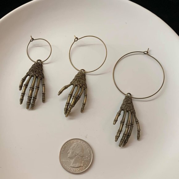 Mummy Hands Halloween Antique Bronze Hoop earrings - Picture 2 of 8